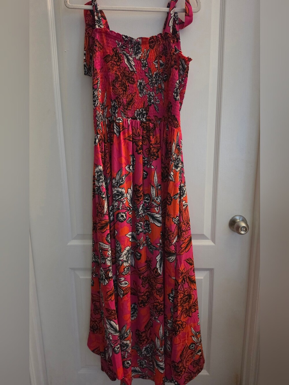 City Chic Pink & Orange Floral Maxi Dress - Picture 4 of 6